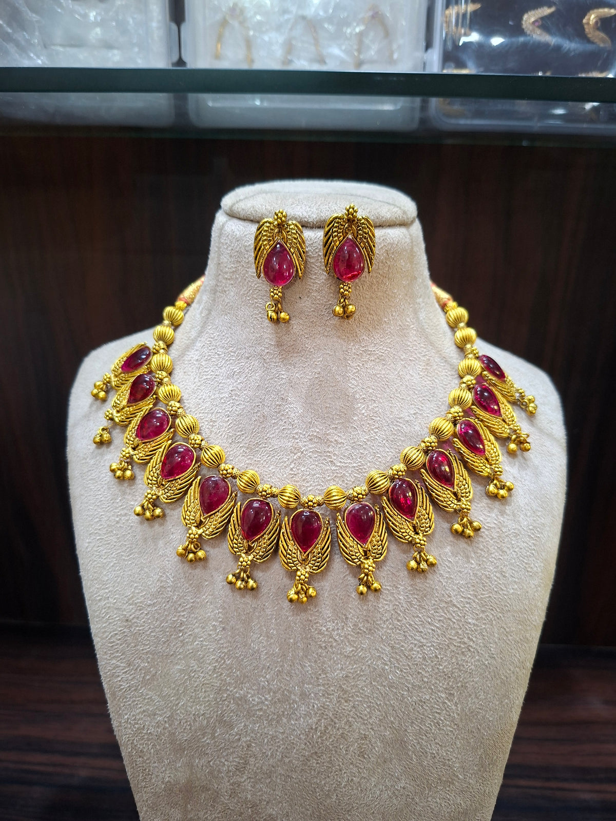Antique Peacock Choker Necklace Set